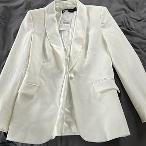Zara white blazer with shoulder pads
